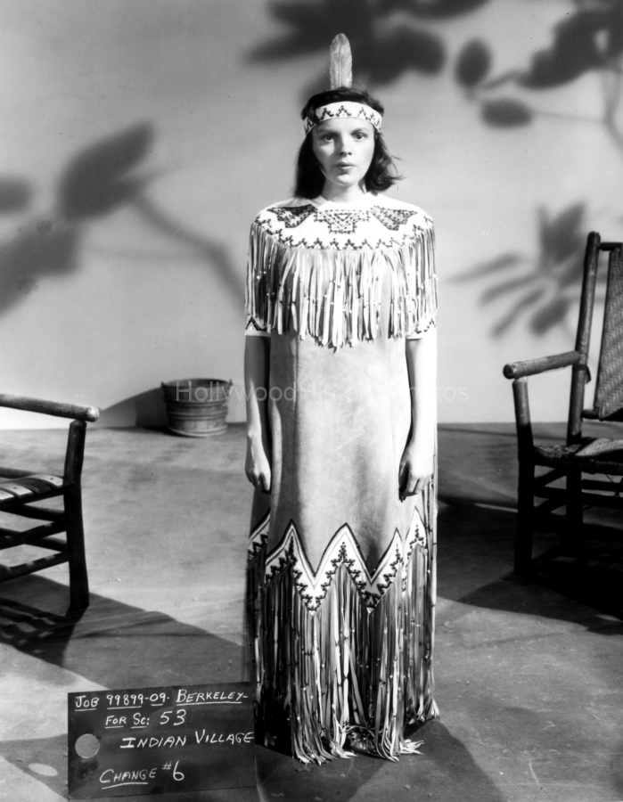 Judy Garland 1949 WM.jpg